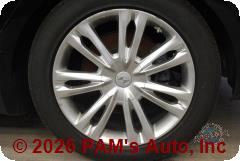 Vehicle photo 7