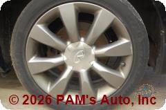 Vehicle photo 7