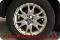 Vehicle photo 7
