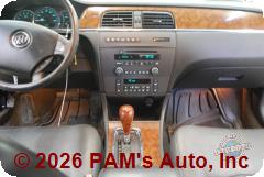 Vehicle photo 12