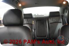 Vehicle photo 9