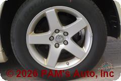 Vehicle photo 7