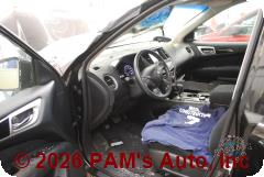Vehicle photo 8