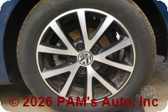 Vehicle photo 7