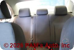 Vehicle photo 9