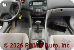 Vehicle photo 12