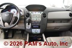 Vehicle photo 12