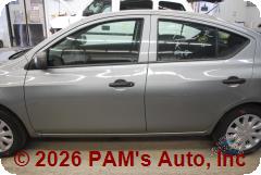 Vehicle photo 6