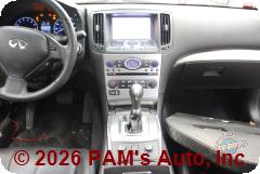 Vehicle photo 12