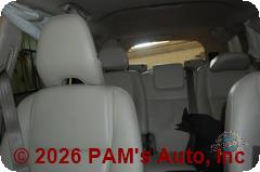 Vehicle photo 9