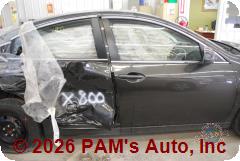 Vehicle photo 3