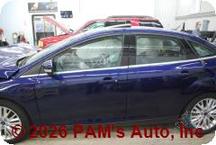 Vehicle photo 6
