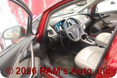 Vehicle photo 8