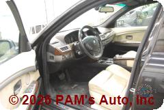 Vehicle photo 8