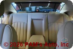 Vehicle photo 9