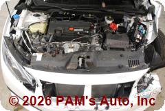 Vehicle photo 13