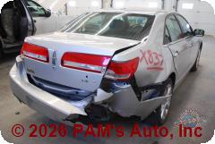 Vehicle photo 4