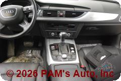 Vehicle photo 12