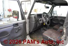 Vehicle photo 8