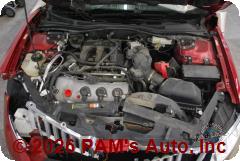 Vehicle photo 13