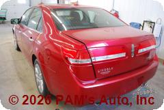Vehicle photo 5