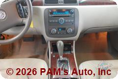 Vehicle photo 12