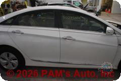 Vehicle photo 3