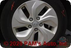 Vehicle photo 7