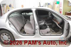 Vehicle photo 3