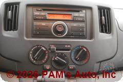 Vehicle photo 12