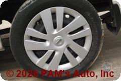 Vehicle photo 7