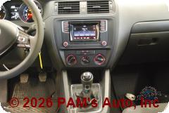 Vehicle photo 12