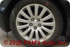 Vehicle photo 7
