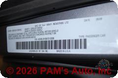 Vehicle photo 14