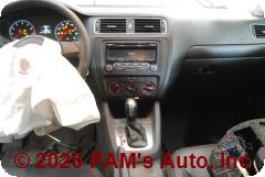 Vehicle photo 12