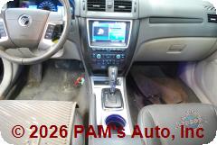 Vehicle photo 12