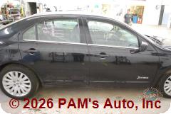 Vehicle photo 3