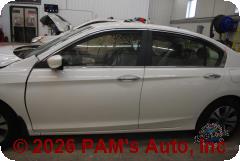 Vehicle photo 6