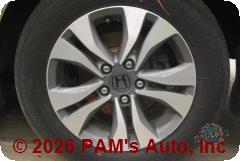 Vehicle photo 7
