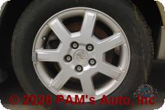 Vehicle photo 7