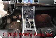 Vehicle photo 12