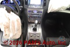 Vehicle photo 12