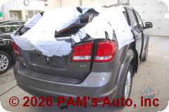 Vehicle photo 4