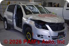 Vehicle photo 2