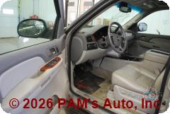 Vehicle photo 8