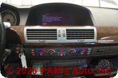 Vehicle photo 11