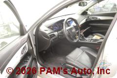 Vehicle photo 8