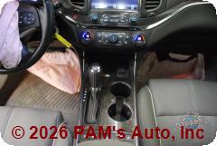 Vehicle photo 12