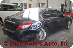 Vehicle photo 4