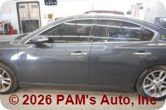 Vehicle photo 6